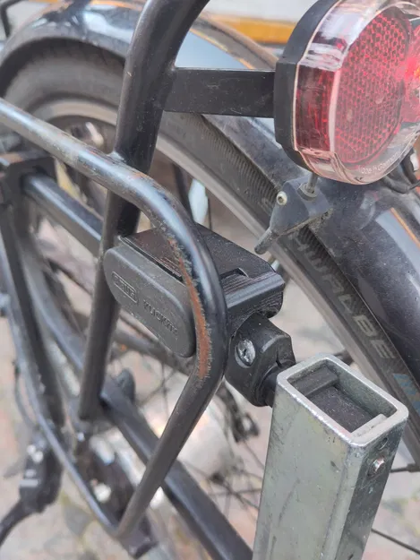 Linh kiện thay thế cho ngàm gắn khóa Abus trên baga Tubus Locc - Image 1