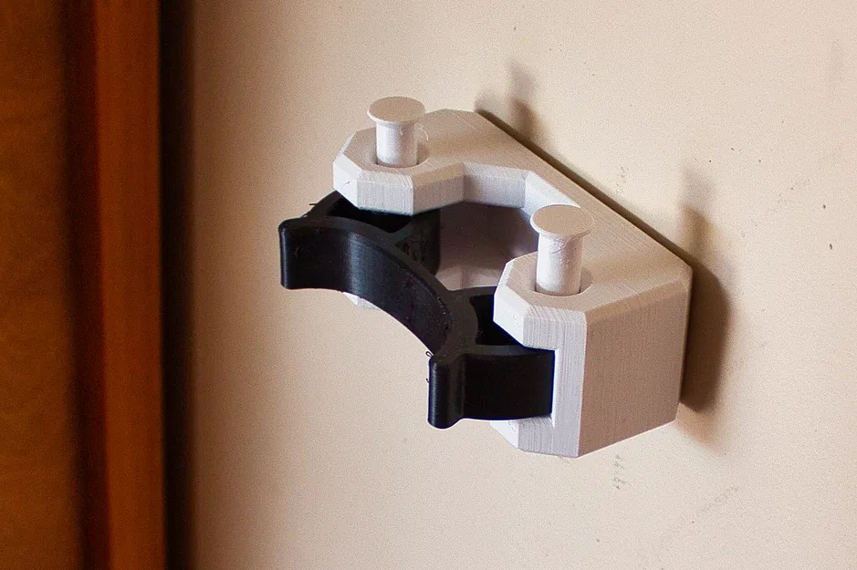 Giá treo chổi với hàm kẹp linh hoạt - Image 4