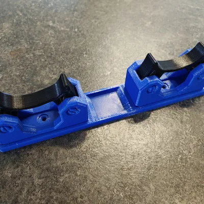 Khung gia cố giá treo chổi thông minh, chắc chắn (3D Print)