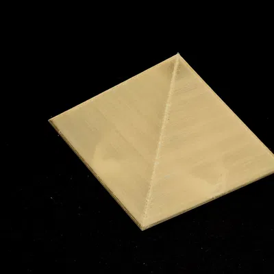 Đèn trang trí hình kim tự tháp cho nến điện tử