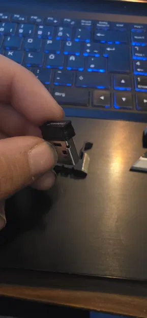 Cyberpunk 2077 - USB-Stick mô hình Relic - Image 2