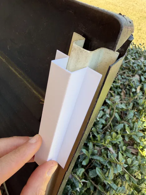 Thanh ray thay thế cho khung cửa chớp (Shutter Mounting Rail) - In 3D sửa chữa - Image 1