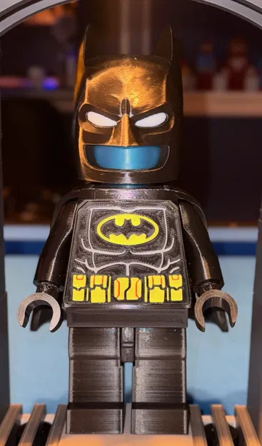 Bruce Wayne - Bộ Batsuit MegaFigure (Tỷ lệ 5:1) - Image 10