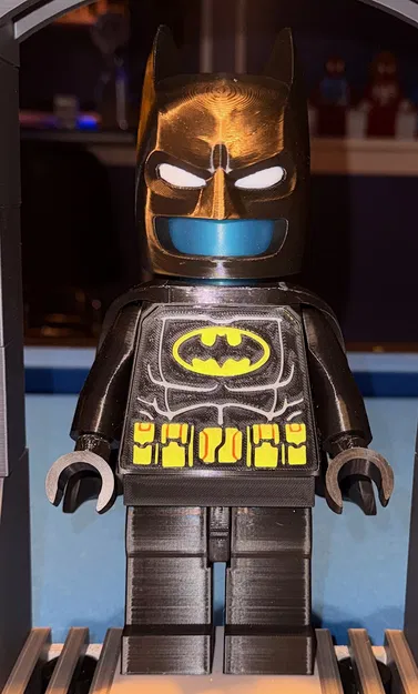Bruce Wayne - Bộ Batsuit MegaFigure (Tỷ lệ 5:1) - Image 11