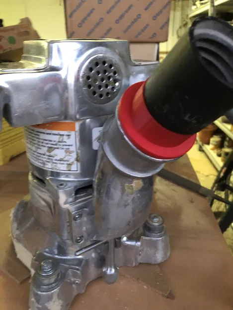 Bộ chuyển đổi máy hút bụi cho Clarke Super-7R Edger (OpenSCAD) - Image 1