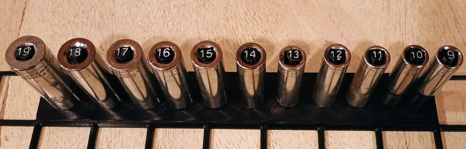 Khay Đựng Đầu Tuýp Gridfinity 3/8 (9mm-19mm) - Giải Pháp Sắp Xếp Gọn Gàng - Image 1