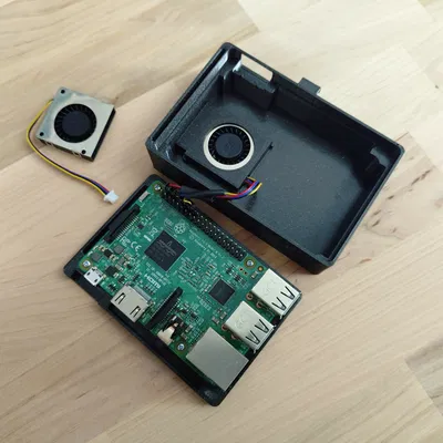 Vỏ case máy chủ để bàn cho Raspberry Pi 3B/3B+