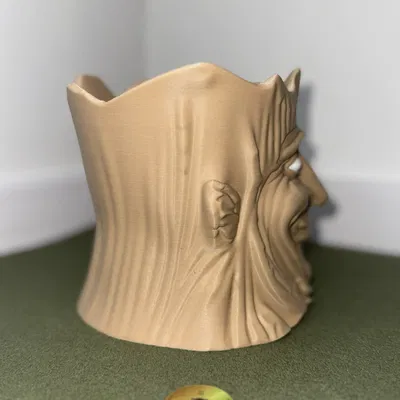 Chậu Cây Trang Trí Thần Rừng (Forest Spirit Vase) In 3D Độc Đáo