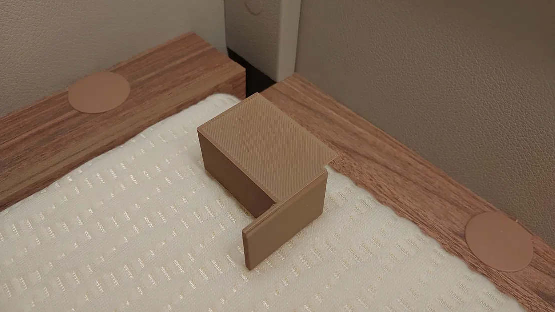 Nắp che góc giường cho Weinsberg CaraSuite - Image 1