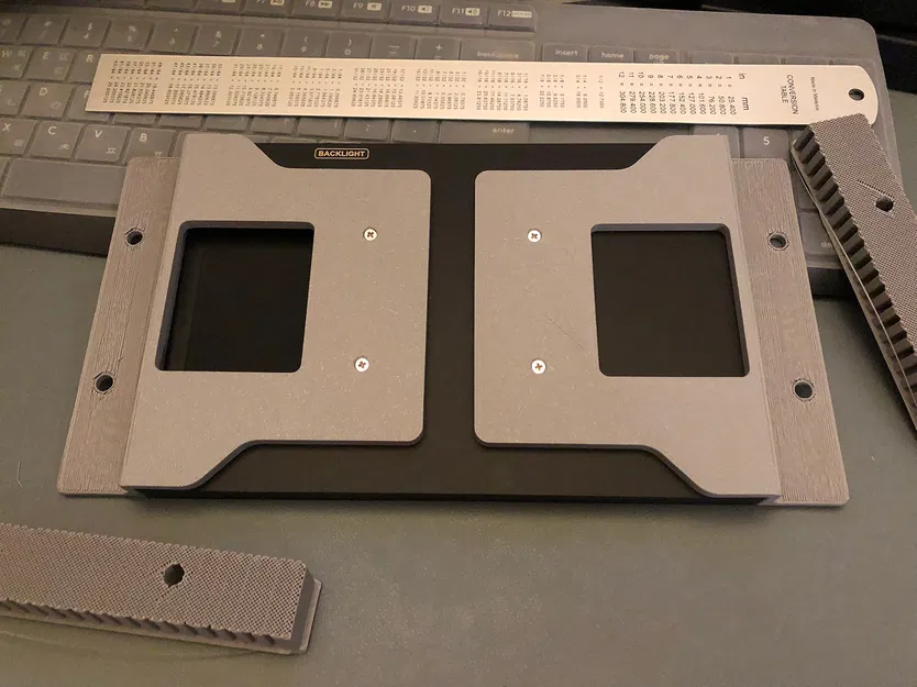 Ngàm gắn màn hình IPistBit 8 inch chuẩn 3U cho tủ rack 10 inch - Image 7