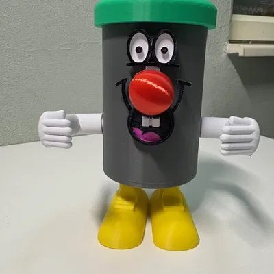 Dusty Bin - Mô hình thùng rác huyền thoại từ show truyền hình 321