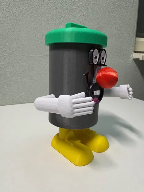 Dusty Bin - Mô hình thùng rác huyền thoại từ show truyền hình 321 - Image 4