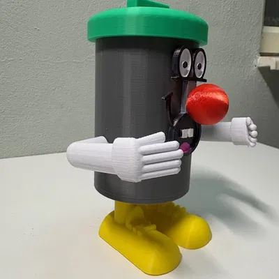 Dusty Bin - Mô hình thùng rác huyền thoại từ show truyền hình 321