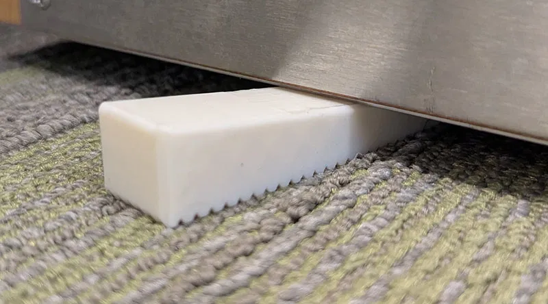 Cục chặn cửa có răng cưa - Image 1