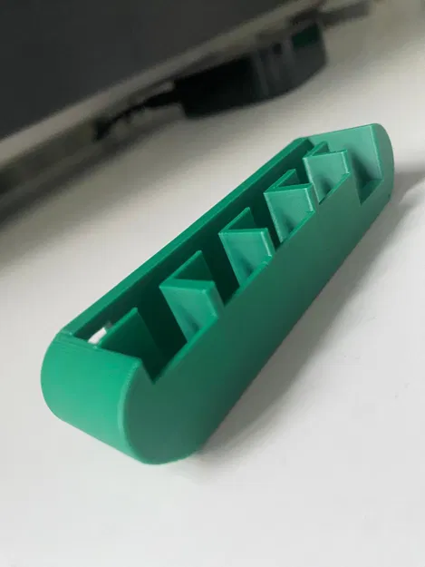 Khay giữ dây cáp 3D tiện lợi cho bàn làm việc - Sắp xếp gọn gàng - Image 2