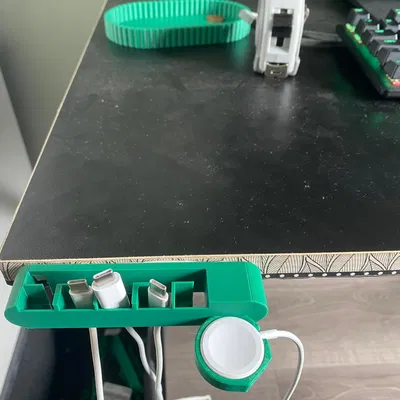 Giá đỡ cáp sạc 5 trong 1 tích hợp đế sạc Apple Watch gọn gàng