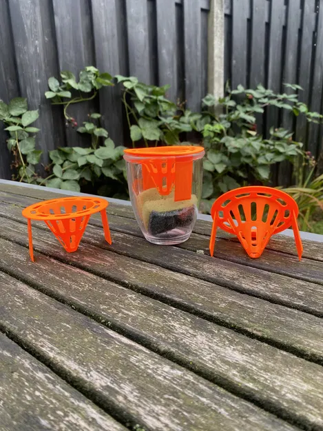 Bẫy ong bắp cày cải tiến với kẹp giữ chắc chắn (Hortnet trap) - Image 3