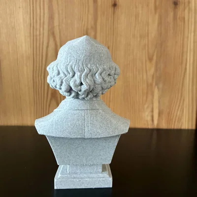 Tượng bán thân Jean-Eugène Robert-Houdin