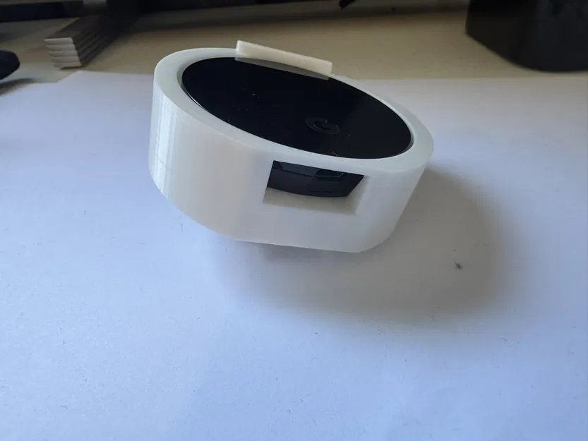 Vỏ bảo vệ cho Chromecast Ultra với chốt nam châm tiện lợi - Image 2