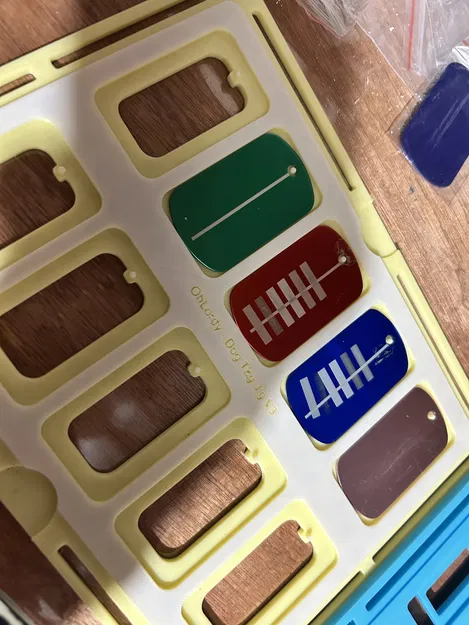 Khuôn cố định thẻ tên (Dog Tag Laser Jig) - Image 1