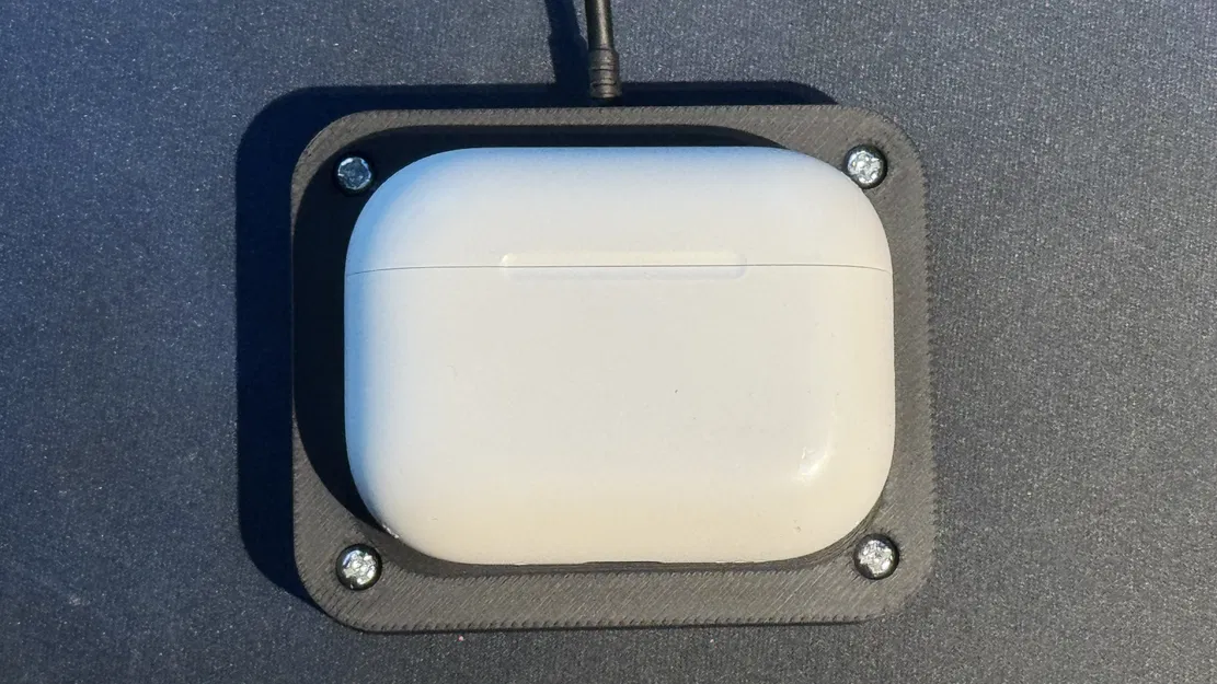 Đế sạc AirPods Pro 3 MagSafe - Image 1