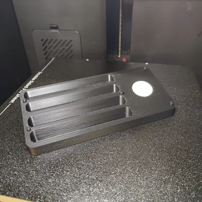 Kệ để danh thiếp tích hợp thẻ NFC