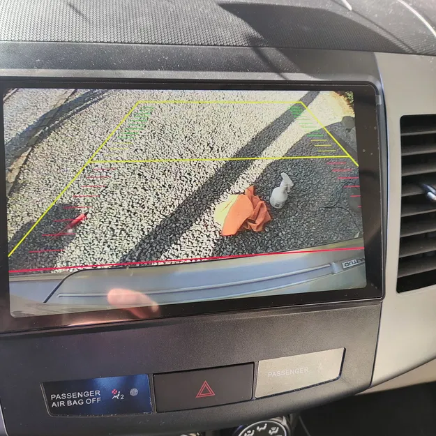 Giá đỡ camera lùi in 3D cho xe Mitsubishi Outlander 2 - Image 1