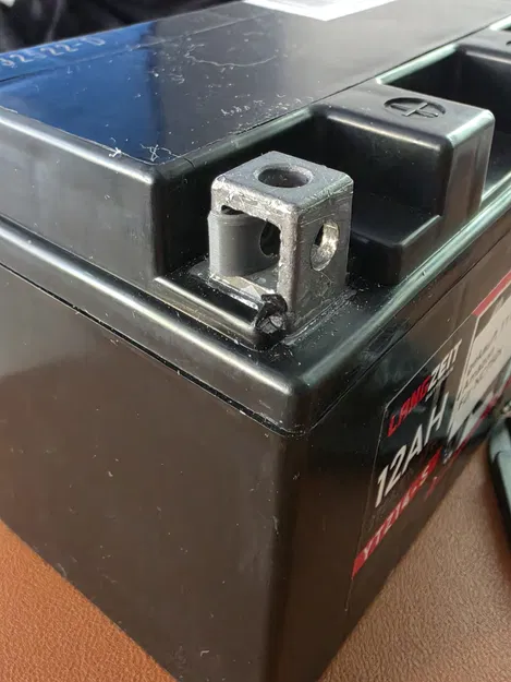 Giá đỡ ốc vít cho cực bình ắc quy - Image 4