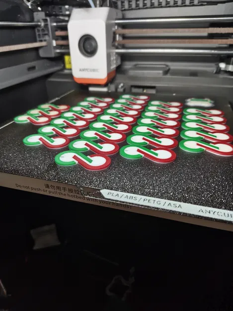 Móc khóa xe đẩy siêu thị Tisza tiện lợi (Tisza party shopping cart keychain) - Image 1