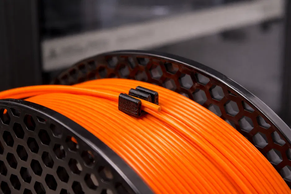 Kẹp giữ sợi nhựa V2 (Filament Clip V2) - Image 1
