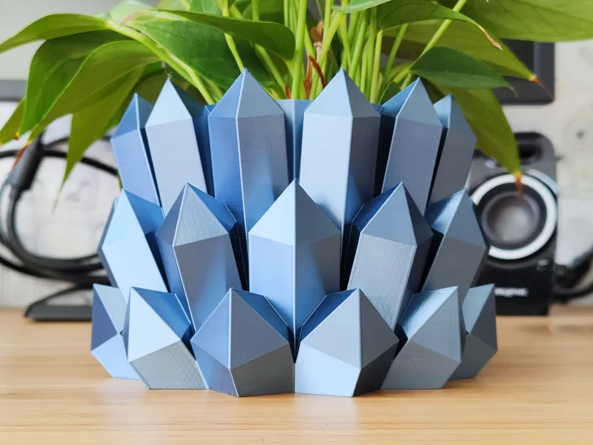 Chậu cây và đồ trang trí Moon Crystal - Thiết kế chậu hoa độc đáo - Image 1