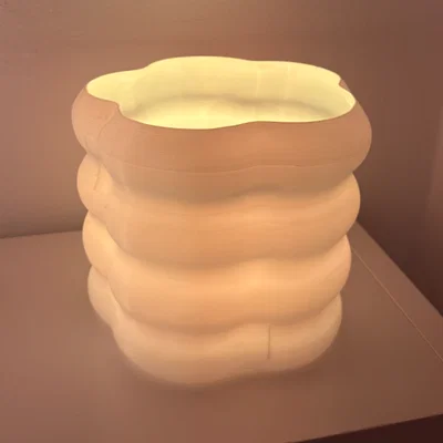 Đèn trang trí Wobble 3D - Thiết kế uốn lượn hiện đại cho góc làm việc