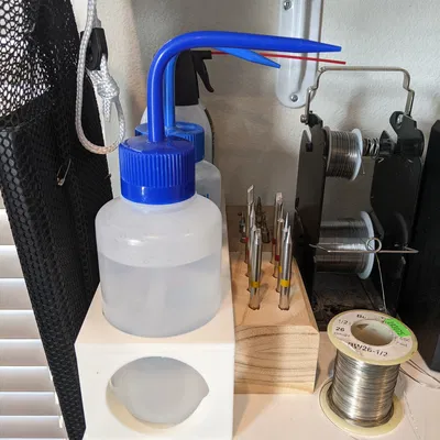 Giá đỡ chai lọ hỗ trợ hàn linh kiện (Soldering Bottle Holder)