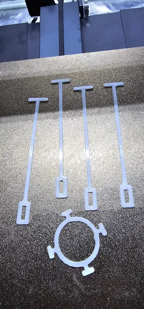 Dụng cụ gắp trứng nhuộm màu 3D tiện lợi cho ngày lễ - Image 2