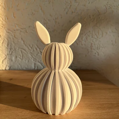 Chú thỏ Phục sinh Ribbed Easter Bunny