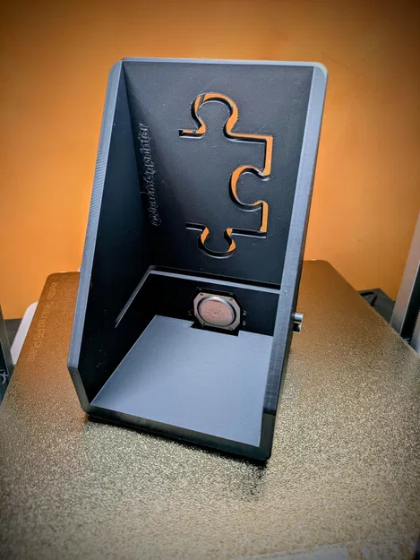 Giá đỡ hộp xếp hình tích hợp đồng hồ Casio - Image 3