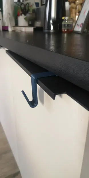 Móc treo khăn bếp cho cánh cửa tủ - Image 1