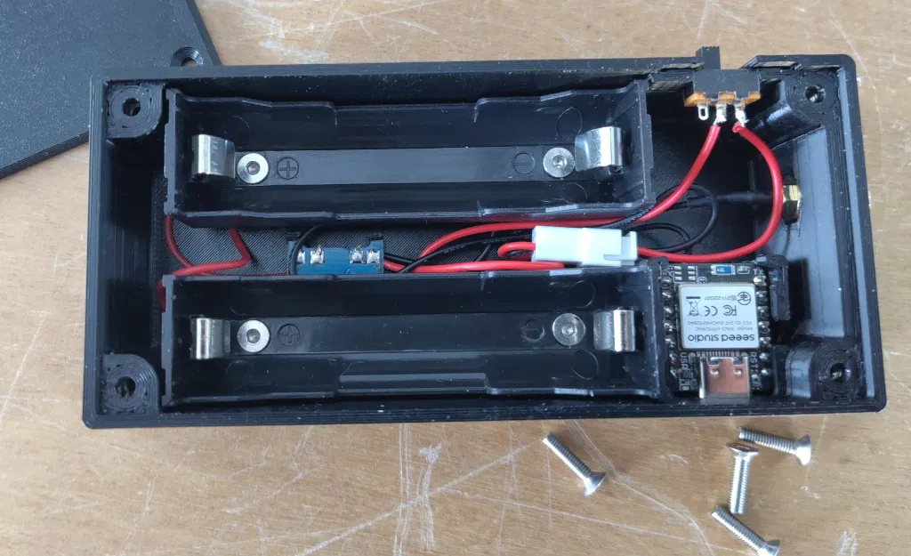 Hộp đựng cho bộ Kit XIAO nRF52840 & Wio-SX1262 - Image 1