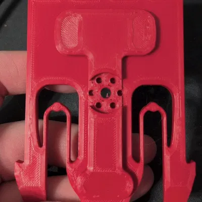 Safariland QLS fork có tích hợp lỗ gắn Ghost Shotshell holder