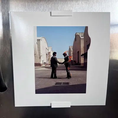 Kẹp treo đĩa than nam châm (Magnetic Vinyl Hanger/Holder)