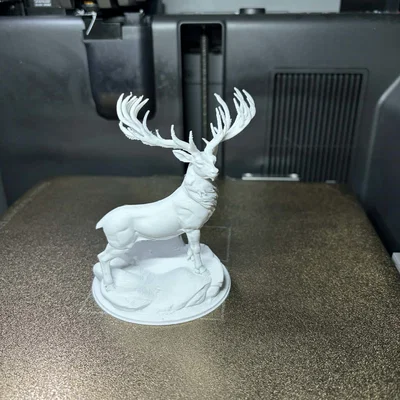 Majestic Stag – Mô hình điêu khắc hươu tinh xảo dành cho in 3D