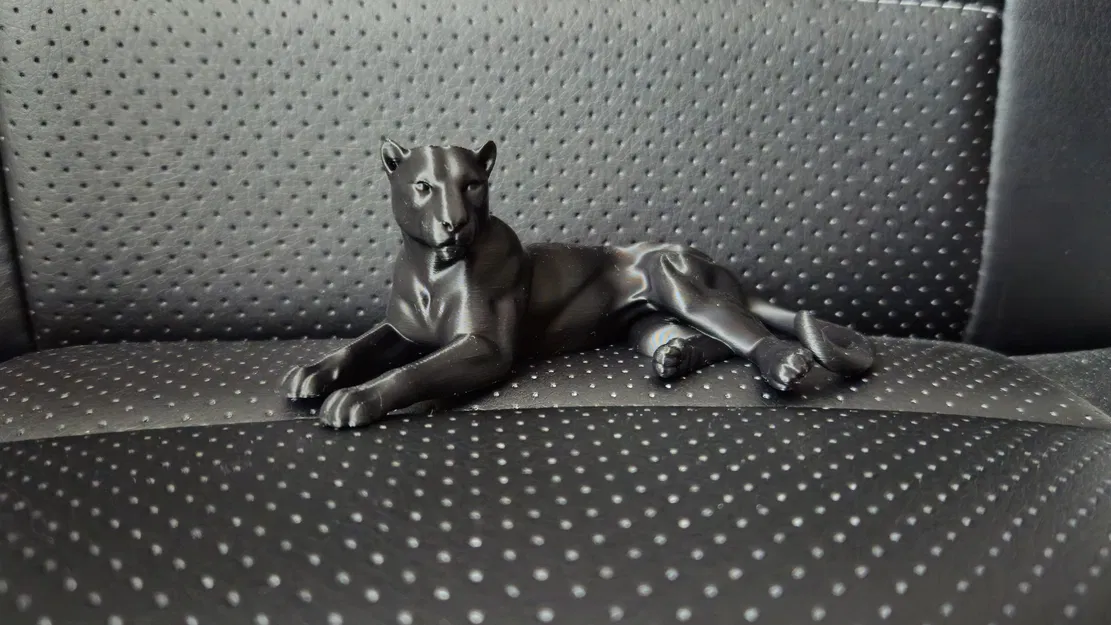 Mô hình 3D Báo Đen (Pantera Nera Reale) trang trí để bàn cực chất - Image 2