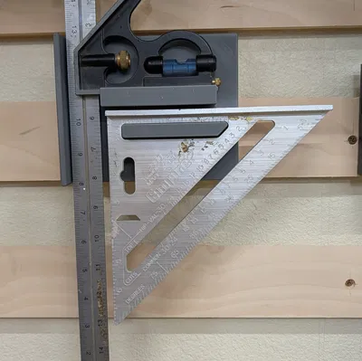 Giá treo tường cho thước Combination Square và Speed Square