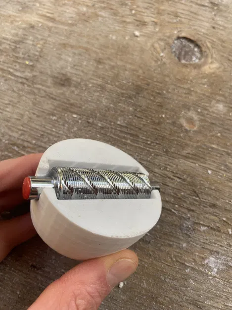 Giá đỡ dụng cụ tạo cấu trúc ván trượt Nordic - Image 1