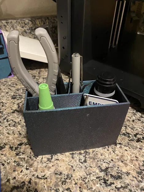 Khay Đựng Đồ Để Bàn Đơn Giản, Tiện Lợi - Image 1