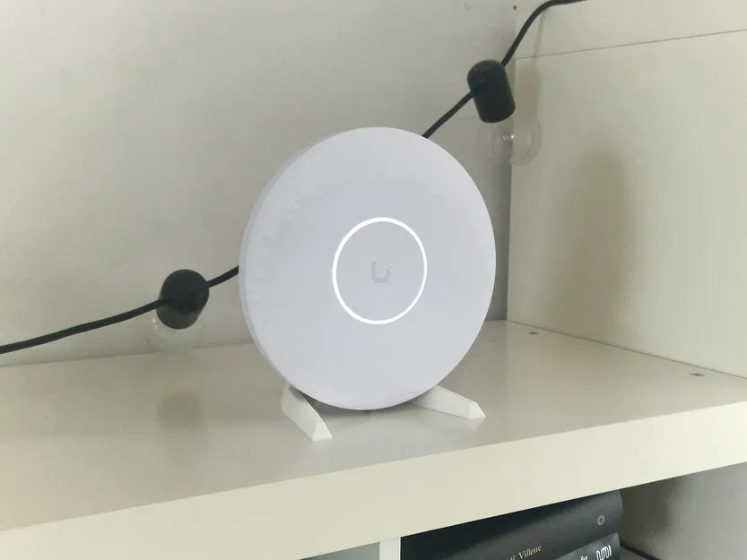 Đế để bàn/kệ cho Unifi U7 Pro XG/XGS - Image 2