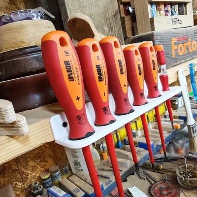 Giá treo tua vít gắn tường cho bộ dụng cụ Unior