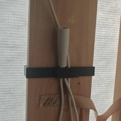 Kẹp giữ dây cáp cho bảng 70x15mm