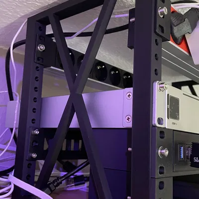 Thanh ray 19 inch tự in 3D cho tủ rack server tại gia chuyên nghiệp