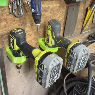 Giá treo máy khoan, máy vặn vít RYOBI 18V (Thiết kế gọn gàng)